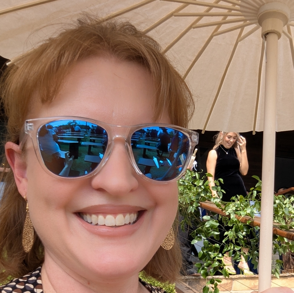 Meet your Posher, Lauren